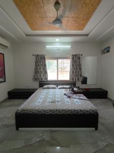 Bedroom Image of 4050 Sq.ft 6 BHK Independent House for sale in Ambli Ahmedabad for Rs. 70000000