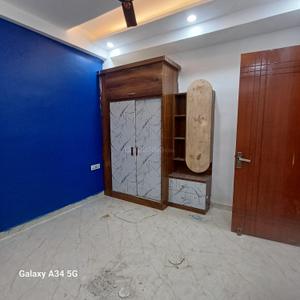 Bedroom Image of 950 Sq.ft 2 BHK Builder Floor for sale in Avenue 1, Sector 73 Noida for Rs. 3500000