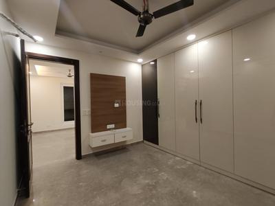 Bedroom Image of 2925 Sq.ft 4 BHK Builder Floor for rent in Janakpuri New Delhi for Rs. 96000
