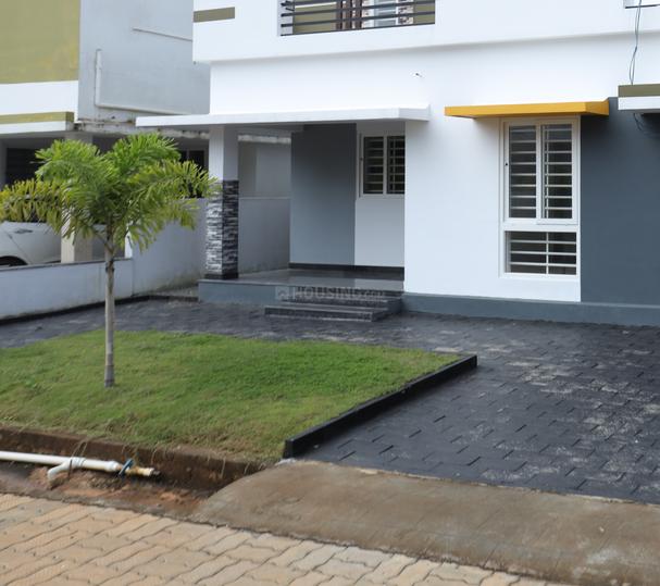 Paravattani Main Image 1