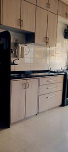 Kitchen Image of 950 Sq.ft 2.5 BHK Apartment / Flat for sale in Thane West Thane for Rs. 26000000