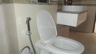 Bathroom Image of 1612 Sq.ft 3 BHK Apartment / Flat for sale in Ambika LA Parisian , Sector 66 Mohali for Rs. 24500000