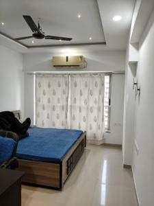 Bedroom Image of 1850 Sq.ft 3 BHK Apartment / Flat for rent in Adani The Meadows, Shantigram Ahmedabad for Rs. 55000
