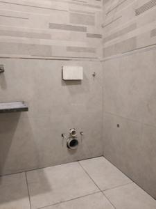 Common Bathroom Image of 800 Sq.ft 2 BHK Builder Floor for sale in Sector 16 Rohini New Delhi for Rs. 12100000