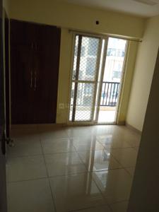 Bedroom Image of 1170 Sq.ft 3 BHK Apartment / Flat for rent in La Residentia, Noida Extension Greater Noida for Rs. 25000