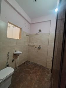 Bathroom Image of 900 Sq.ft 2 BHK Duplex for sale in Bindayaka Jaipur for Rs. 6400000