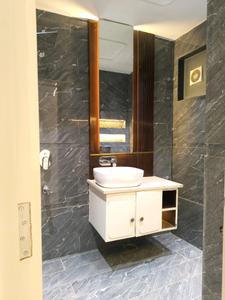 Common Bathroom Image of 1600 Sq.ft 3 BHK Builder Floor for sale in Vaishali Ghaziabad for Rs. 19000000