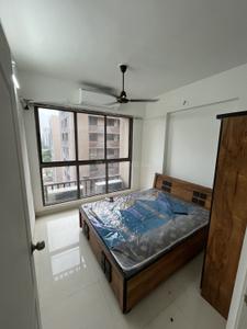 Bedroom Image of 810 Sq.ft 3 BHK Apartment / Flat for rent in Pacifica North Enclave L Block, Vaishno Devi Circle Ahmedabad for Rs. 48000