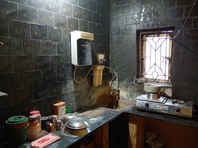 Kitchen Image of 1000 Sq.ft 3 BHK Apartment / Flat for sale in South Dum Dum Kolkata for Rs. 8000000