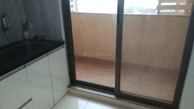 Kitchen Image of 910 Sq.ft 2 BHK Apartment / Flat for rent in Manhattan, Charholi Budruk Pune for Rs. 32000