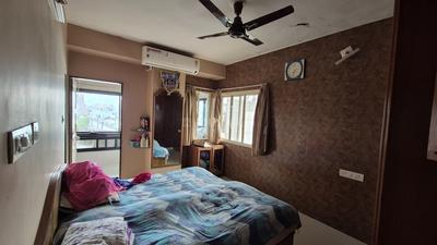 Bedroom Image of 1395 Sq.ft 3 BHK Apartment / Flat for sale in Vastrapur Ahmedabad for Rs. 8000000