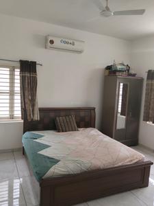 Bedroom Image of 8730 Sq.ft 3.5 BHK Independent House for rent in Sanskruti Sentossa Greens, Vaishno Devi Circle Ahmedabad for Rs. 75000