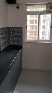 Kitchen Image of 550 Sq.ft 1 BHK Apartment / Flat for rent in Lodha Amara, Kolshet Thane for Rs. 29000