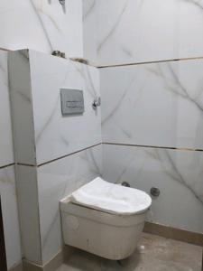 Common Bathroom Image of 500 Sq.ft 2 BHK Builder Floor for sale in Shastri Nagar New Delhi for Rs. 4500000