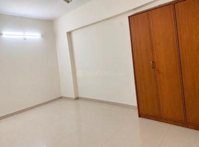 Bedroom Image of 1300 Sq.ft 2 BHK Apartment / Flat for rent in Shilpa Hills Hyderabad for Rs. 38000
