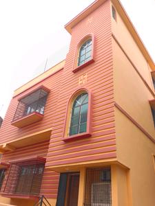 Building Image of 1800 Sq.ft 5 BHK Independent House for sale in Paschim Barisha Kolkata for Rs. 9000000