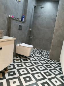 Common Bathroom Image of 2200 Sq.ft 3 BHK Builder Floor for sale in Paramount Low Rise Floors South City 2, Sector 49 Gurgaon for Rs. 34500000