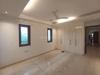 Bedroom Image of 7200 Sq.ft 4 BHK Builder Floor for rent in Maharani Bagh New Delhi for Rs. 275000