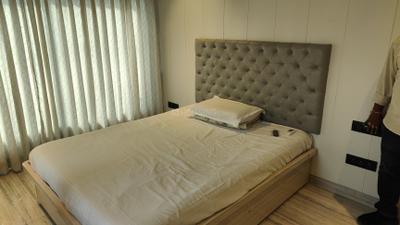 Bedroom Image of 550 Sq.ft 1 BHK Apartment / Flat for rent in Pankaj Mansion, Worli Mumbai for Rs. 65000