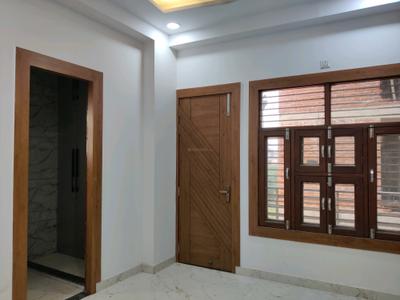 Bedroom Image of 1600 Sq.ft 3 BHK Apartment / Flat for sale in Lal Kuan Ghaziabad for Rs. 6565000