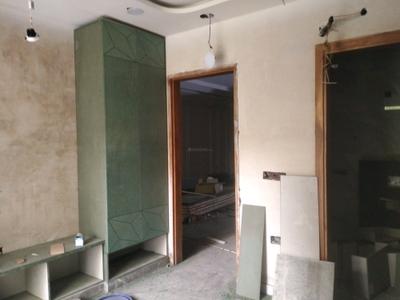 Bedroom Image of 1400 Sq.ft 3 BHK Builder Floor for sale in Mukherjee Nagar New Delhi for Rs. 23500000