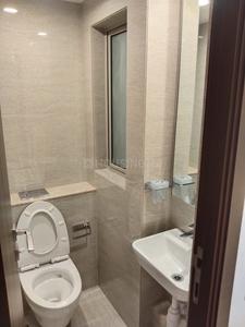 Bathroom Image of 650 Sq.ft 1 BHK Apartment / Flat for sale in Hiranandani Regent Hill A B C D And E Wing, Powai Mumbai for Rs. 19000000