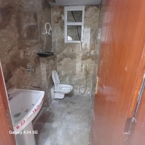Image of 950 Sq.ft 2 BHK Builder Floor for sale in Avenue 1, Sector 73, Noida for Rs. 3500000