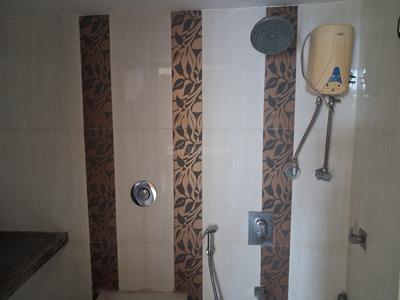 Bathroom Image of 1000 Sq.ft 2 BHK Apartment / Flat for rent in Thane West Thane for Rs. 35000