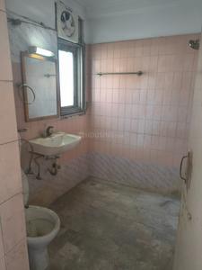 Bathroom Image of 1800 Sq.ft 3 BHK Apartment / Flat for sale in Air Force And Naval Officers Enclave, Sector 7 Dwarka New Delhi for Rs. 28444444
