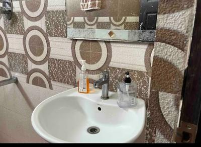 Bathroom Image of 300 Sq.ft 1 RK Independent House for rent in Sector 34 Noida for Rs. 18000