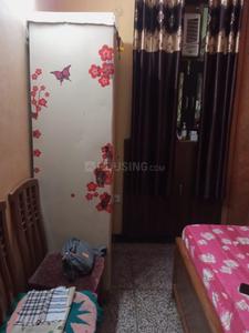 Bedroom Image of 750 Sq.ft 1.5 BHK Apartment / Flat for rent in Kaushambi Ghaziabad for Rs. 25000