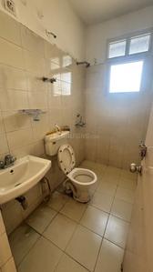 Bathroom Image of 1603 Sq.ft 4 BHK Apartment / Flat for sale in CHD Paradiso, Sector 45 Karnal for Rs. 8500000