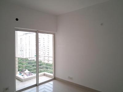 Bedroom Image of 924 Sq.ft 2 BHK Apartment / Flat for sale in Paras Tierea, Sector 137 Noida for Rs. 8100000