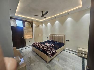 Bedroom Image of 1950 Sq.ft 3 BHK Builder Floor for sale in Patel Nagar New Delhi for Rs. 27000000