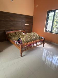 Bedroom Image of 1100 Sq.ft 2 BHK Independent House for rent in Karyavattom Thiruvananthapuram for Rs. 15000