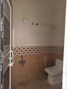 Bathroom Image of 700 Sq.ft 1 BHK Apartment / Flat for rent in Doddanekundi Bengaluru for Rs. 20000
