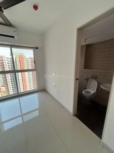 Image of 800 Sq.ft 2 BHK Apartment / Flat for rent in Lodha Palava Premier, Dombivli East, Thane for Rs. 18000