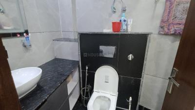 Image of 1600 Sq.ft 3 BHK Builder Floor for sale in Moti Nagar, New Delhi for Rs. 22500000
