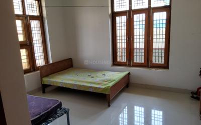Bedroom Image of 2800 Sq.ft 5 BHK Independent House for sale in Central Hope Town Dehradun for Rs. 21000000
