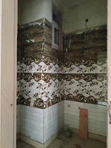 Common Bathroom Image of 750 Sq.ft 2 BHK Builder Floor for sale in DLF Ankur Vihar Ghaziabad for Rs. 2365465
