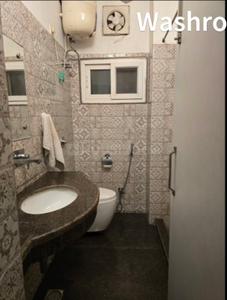 Bathroom Image of 3000 Sq.ft 5 BHK Duplex for sale in DDA Narmada Apartment, Alaknanda New Delhi for Rs. 65000000