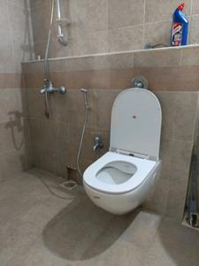 Common Bathroom Image of 405 Sq.ft 1 RK Apartment / Flat for sale in Amanora Towers 23 25, Hadapsar Pune for Rs. 4900000