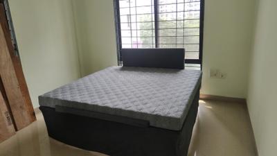Bedroom Image of 925 Sq.ft 2 BHK Apartment / Flat for rent in Magarpatta City Iris, Magarpatta City Pune for Rs. 38000