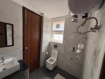 Bathroom Image of 1059 Sq.ft 3 BHK Apartment / Flat for sale in Loharkadi Upper Sudher Kangra for Rs. 15000000