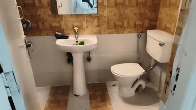 Image of 1000 Sq.ft 2 BHK Apartment / Flat for sale in Supertech Livingston, Crossings Republik, Ghaziabad for Rs. 7500000