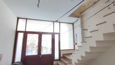 2.5 BHK Independent Builder Floor