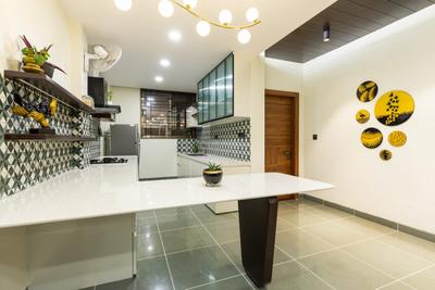 Hall Image of 800 Sq.ft 2 BHK Apartment / Flat for rent in Scheme 103 Indore for Rs. 28000