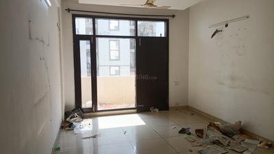 MD Leafstone Apartments Living Room 1