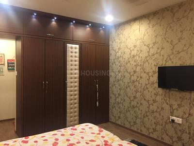Bedroom Image of 1350 Sq.ft 2.5 BHK Apartment / Flat for rent in K Raheja Vistas, Powai Mumbai for Rs. 125000