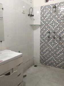 Common Bathroom Image of 550 Sq.ft 1 BHK Apartment / Flat for rent in Swaraj Homes Maa Shakti Apartments, Paschim Vihar New Delhi for Rs. 16000